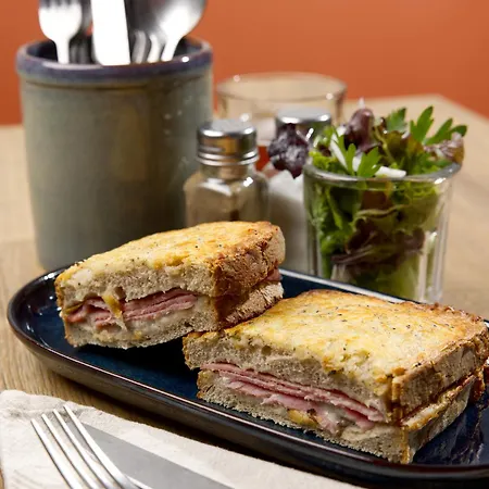 Campanile Nature - Bordeaux Sud 페삭