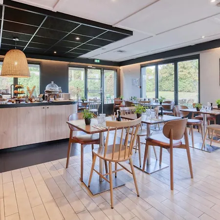 Campanile Nature - Bordeaux Sud ホテル 3*