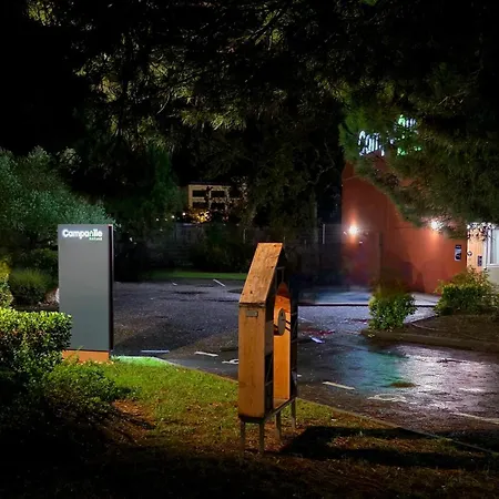 호텔 Campanile Nature - Bordeaux Sud 3*