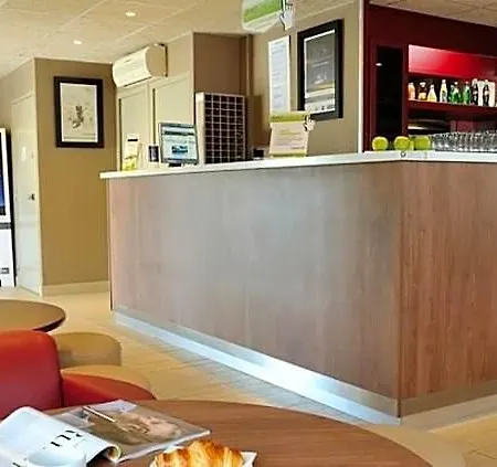 Hotell Campanile Nature - Bordeaux Sud Pessac