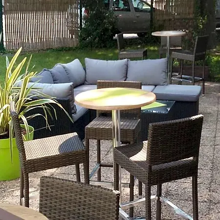 Campanile Nature - Bordeaux Sud 3* Pessac