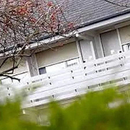 מלון Campanile Nature - Bordeaux Sud 3*