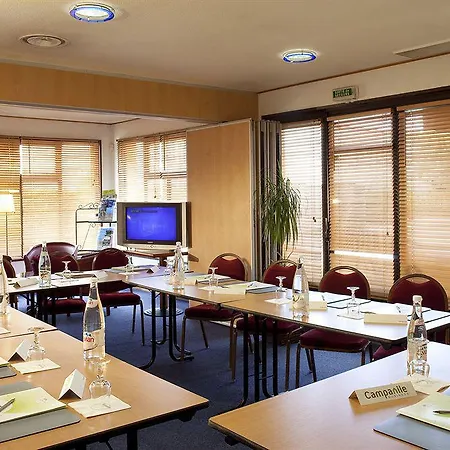 Campanile Nature - Bordeaux Sud 호텔 3*